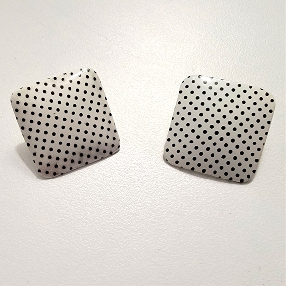 Jewelry - 80's Vintage Black and White Polka Dot earrings